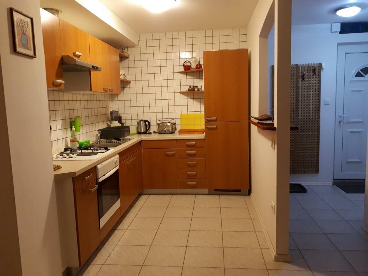 Apartma Dessa *